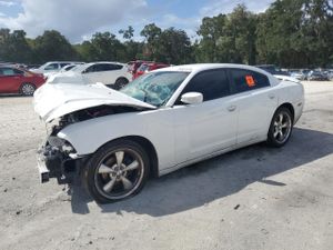 Dodge Challenger SXT 3.6L 6 2013