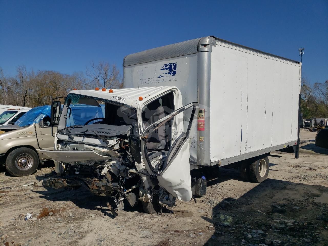 Isuzu NPR 3.0L 4 2014