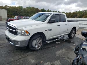 RAM 1500 SLT 5.7L 8 2014