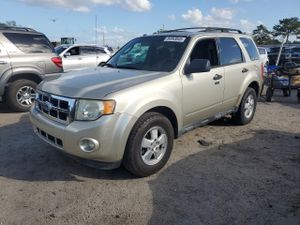 Ford Escape XLT 2.5L 4 2012