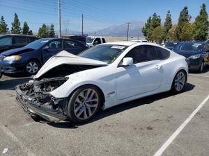 Hyundai Genesis 2.0T 2.0L 4 2013