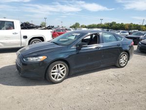 Ford Fusion SE 2.5L 4 2014