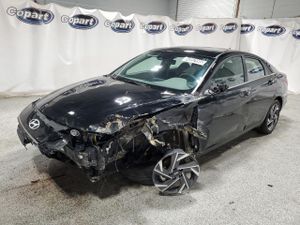 Hyundai Elantra SEL 2.0L 4 2025