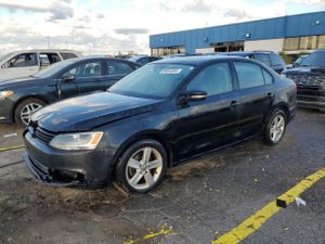 Volkswagen Jetta TDI 2.0L 4 2012