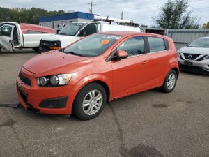 Chevrolet Aveo (Sonic) LT 1.4L 4 2013
