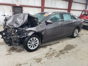 Toyota Camry LE 2.5L 4 2015