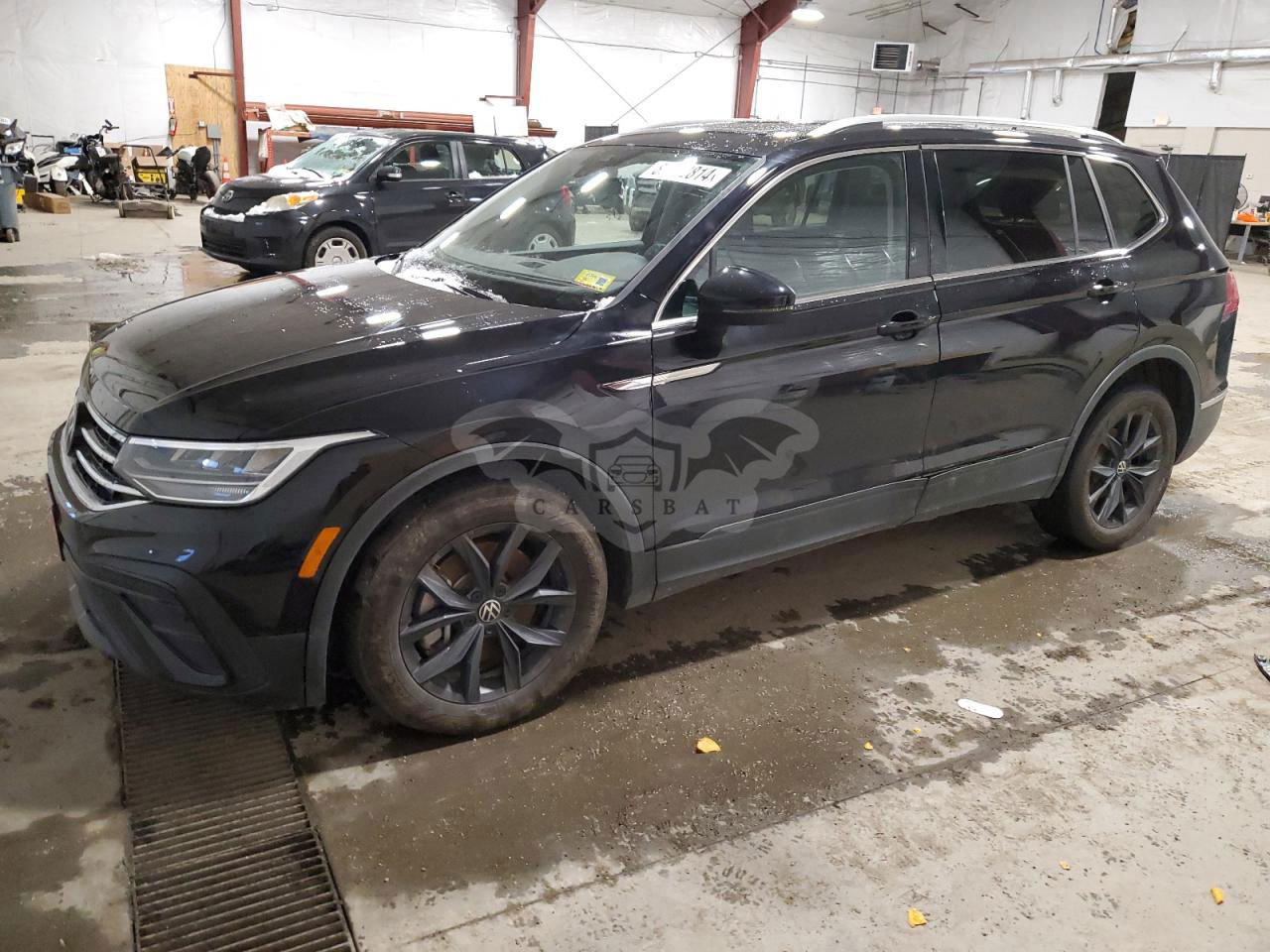 Volkswagen Tiguan SE 2.0L  4 2024