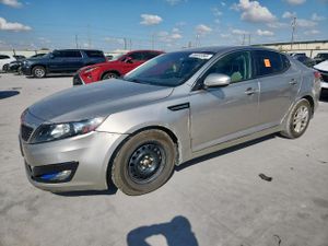 Kia Optima LX 2.4L 4 2013
