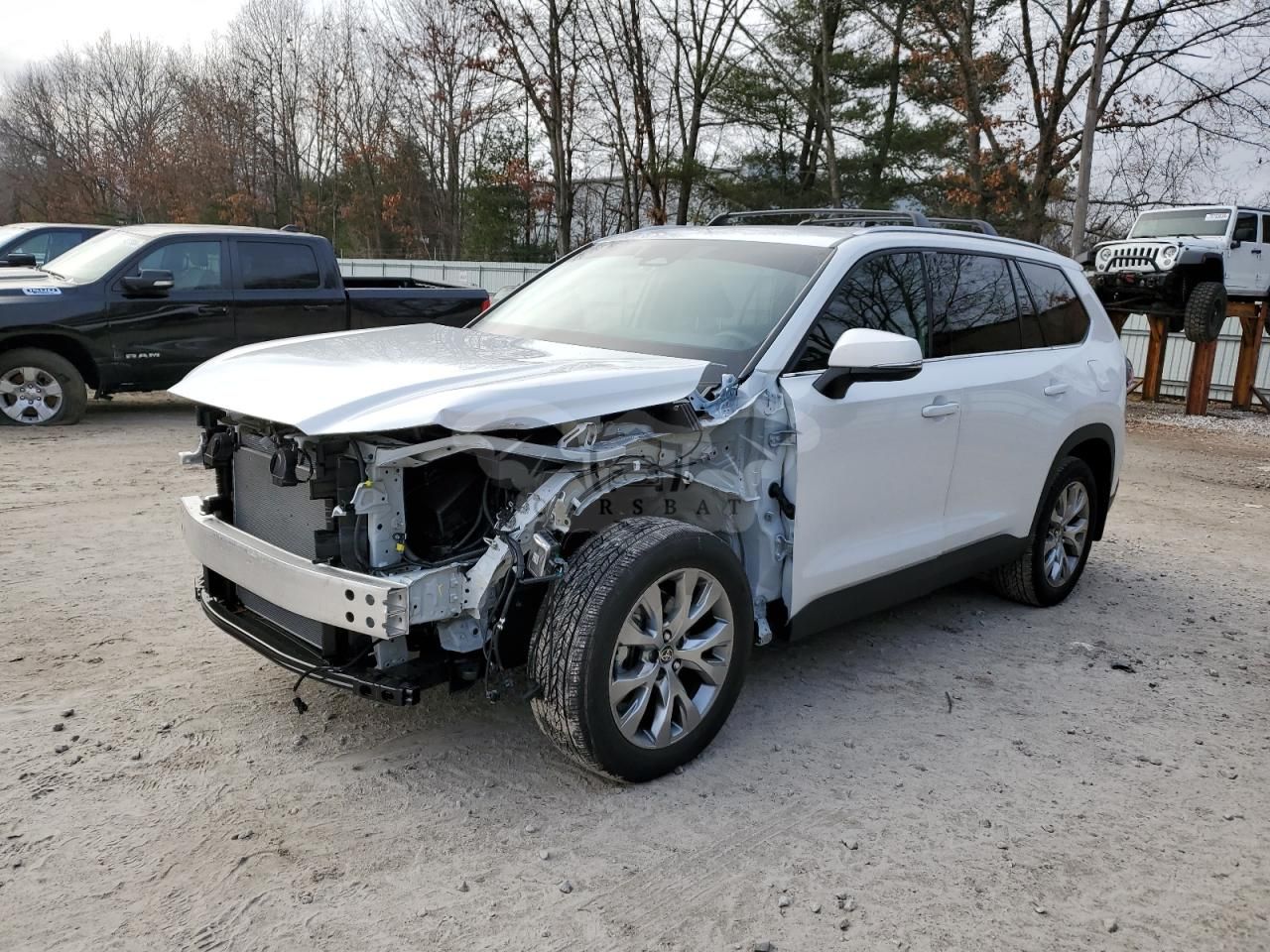 Toyota Grand Highlander XLE 2.4L 4 2024
