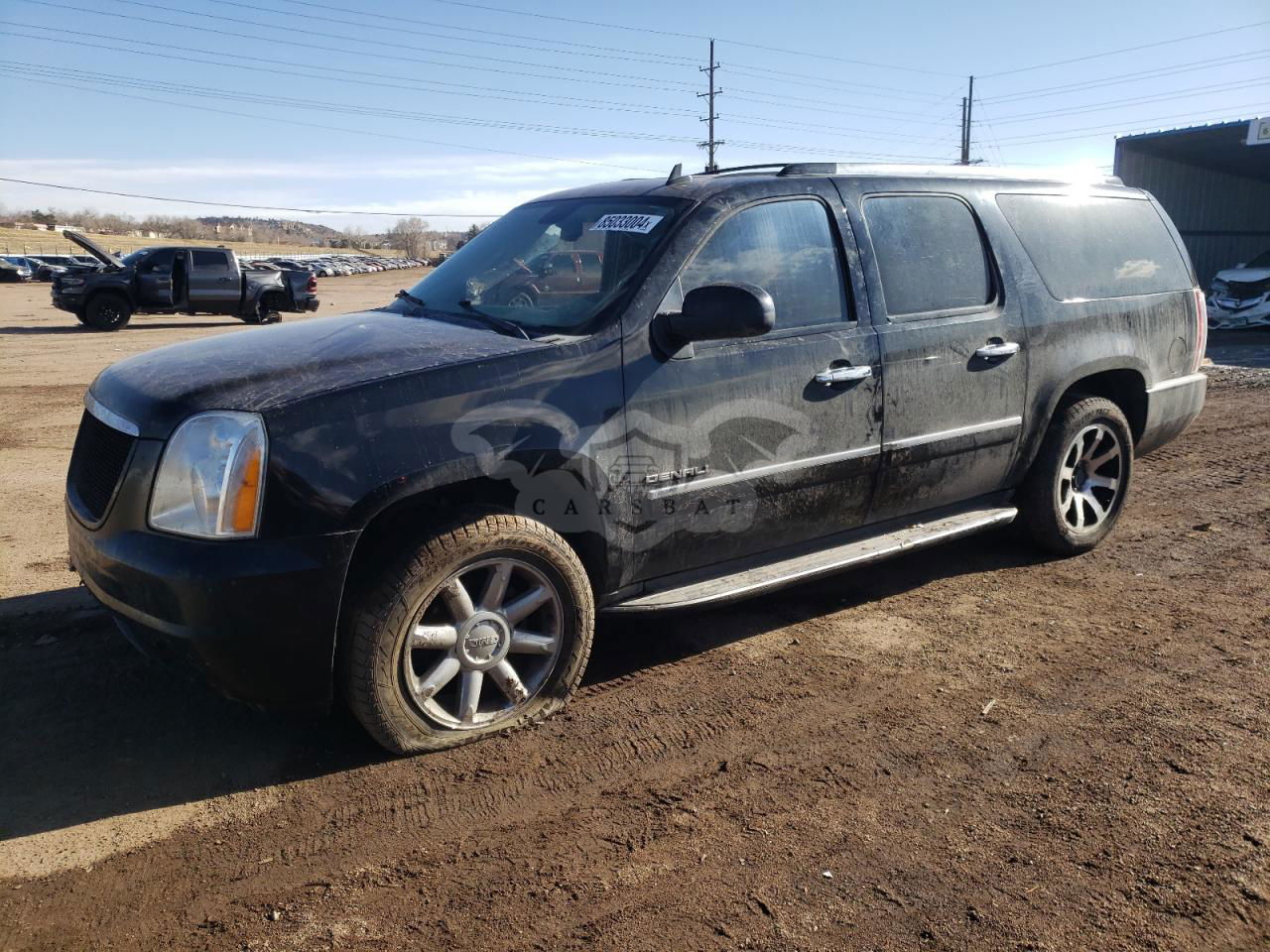 GMC Yukon DENALI 6.2L  8 2011