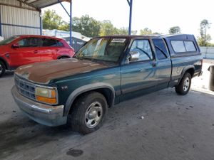 Dodge Dakota 3.9L 6 1999