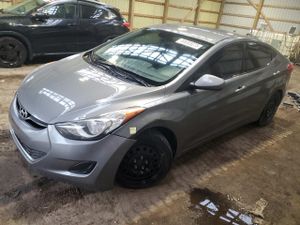 Hyundai Elantra GLS 1.8L 4 2013