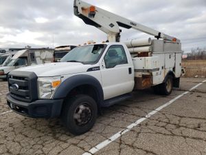 Ford F-450 SUPER DUTY 6.8L 10 2013