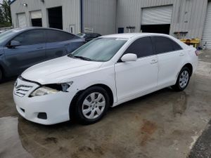 Toyota Camry BASE 2.5L 4 2010