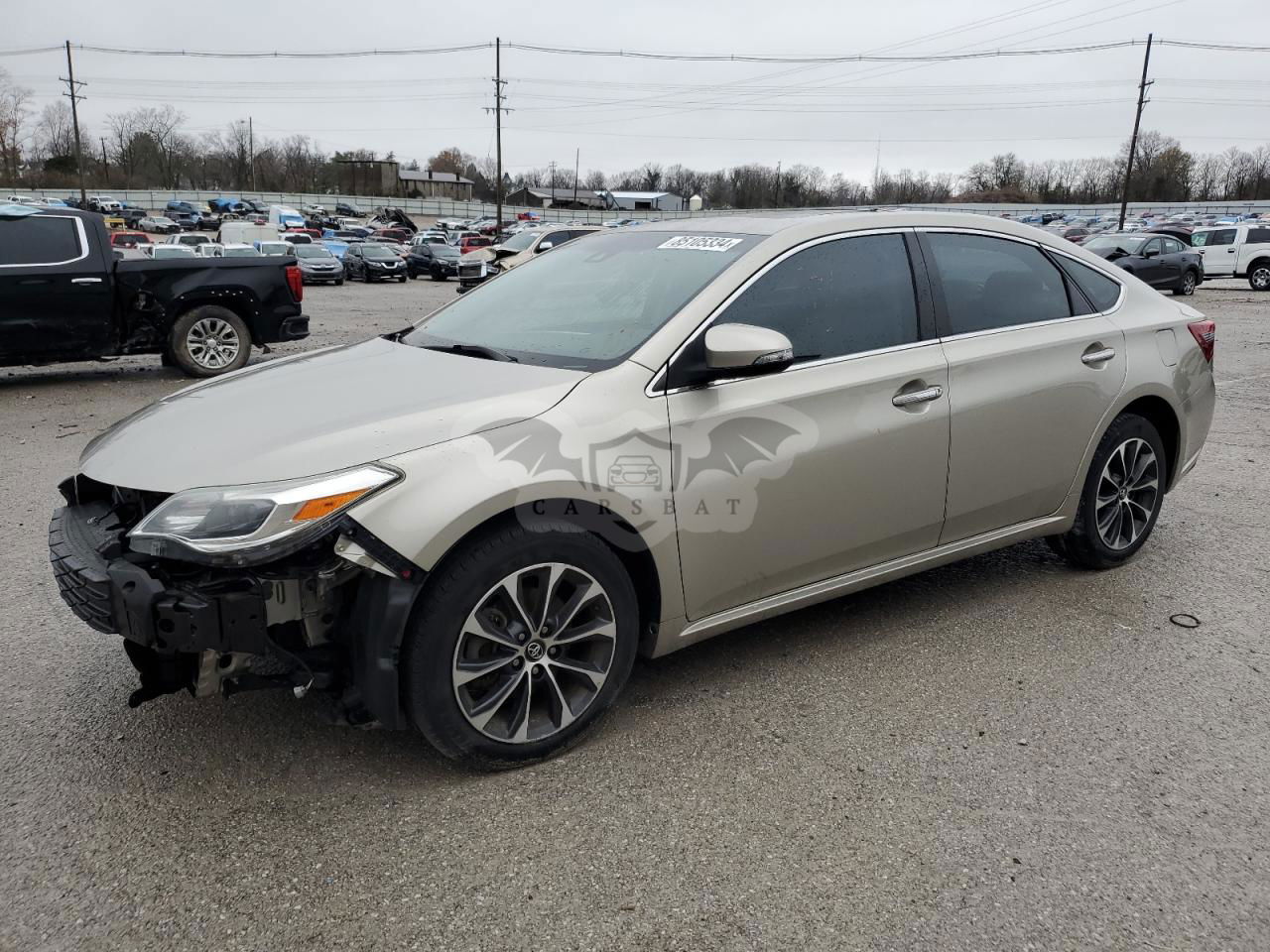 Toyota Avalon XLE 3.5L  6 2018