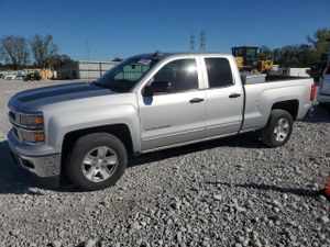 Chevrolet Silverado 1500 C1500 LT 5.3L 8 2015
