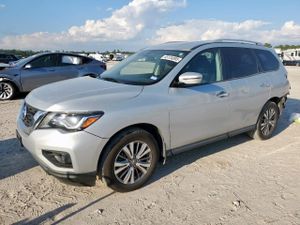 Nissan Pathfinder S 3.5L 6 2020