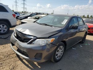 Toyota Corolla BASE 1.8L 4 2011