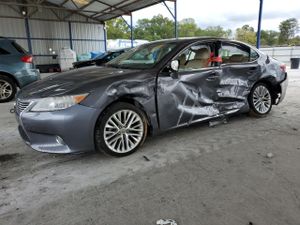 Lexus ES 350 3.5L 6 2013