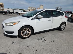 Ford Focus SE 2.0L 4 2015