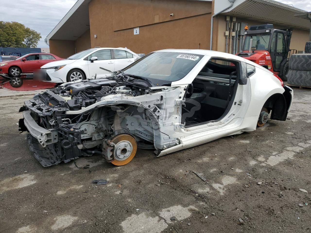 Nissan 370z BASE 3.7L 6 2013