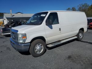 Ford Econoline E250 VAN 4.6L 8 2013