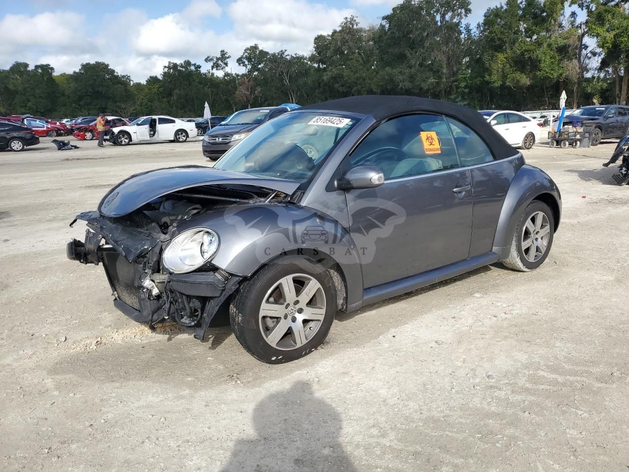 Volkswagen Beetle CONVERTIBLE OPTION PACKAGE 1 2.5L 5 2006