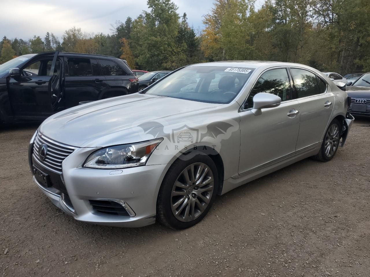 Lexus LS 460 4.6L 8 2013