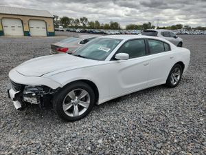 Dodge Challenger SXT 3.6L 6 2015