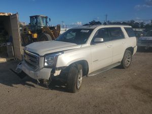 GMC Yukon SLT 5.3L 8 2015