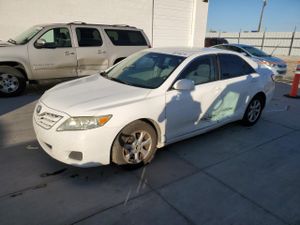 Toyota Camry BASE 2.5L 4 2011