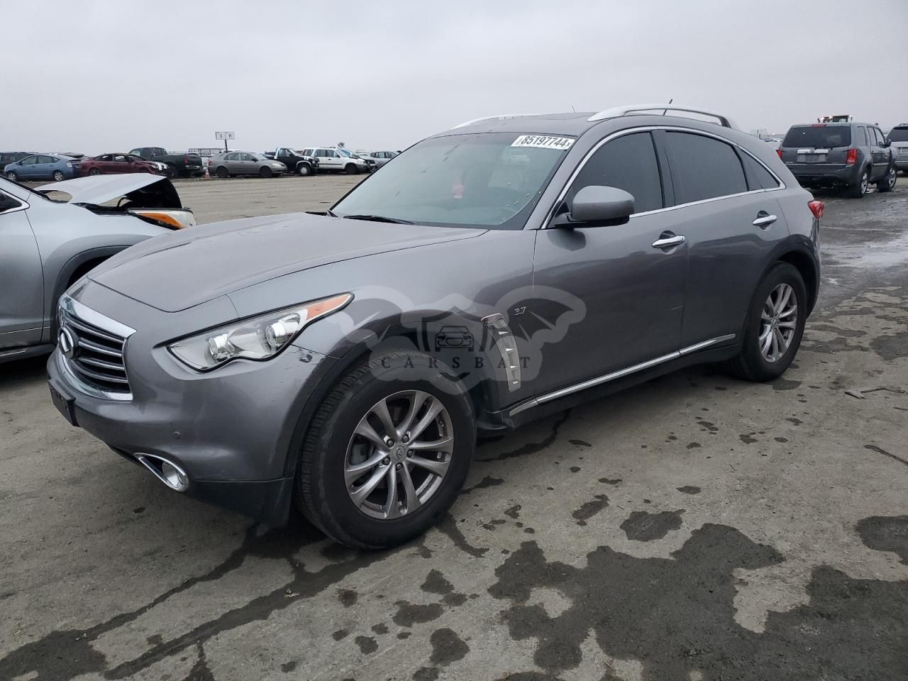 Infiniti QX70 3.7L 6 2015
