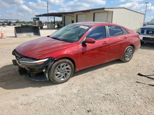 Hyundai Elantra SEL 2.0L 4 2024