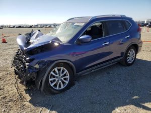 Nissan Rogue S 2.5L 4 2020