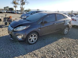 Ford Festiva SEL 1.6L 4 2012