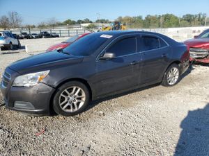 Chevrolet Malibu 1LT 2.5L 4 2013