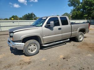 Chevrolet Silverado 2500 C2500 HEAVY DUTY 6.0L 8 2003
