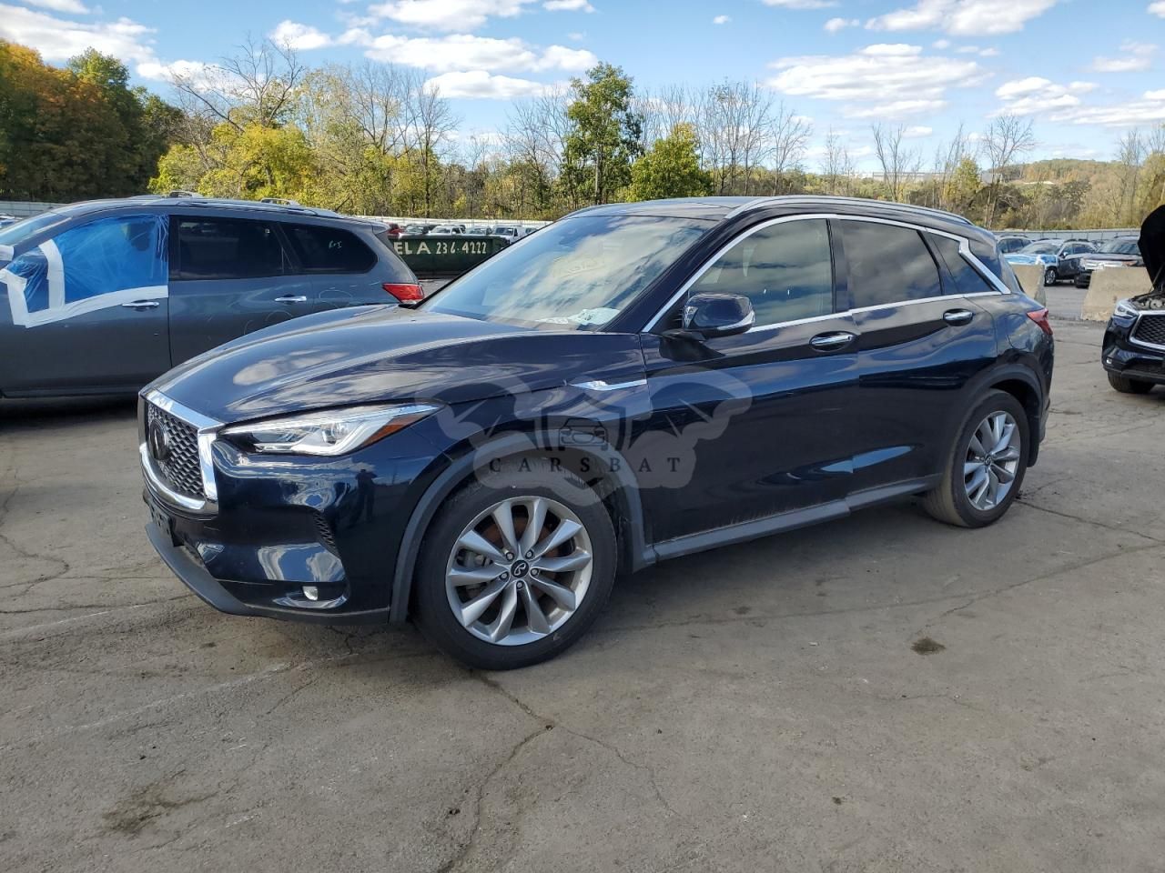 Infiniti QX50 LUXE 2.0L 4 2021