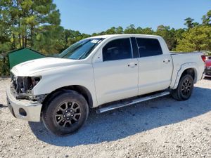 Toyota Tundra CREWMAX 5.7L 8 2008