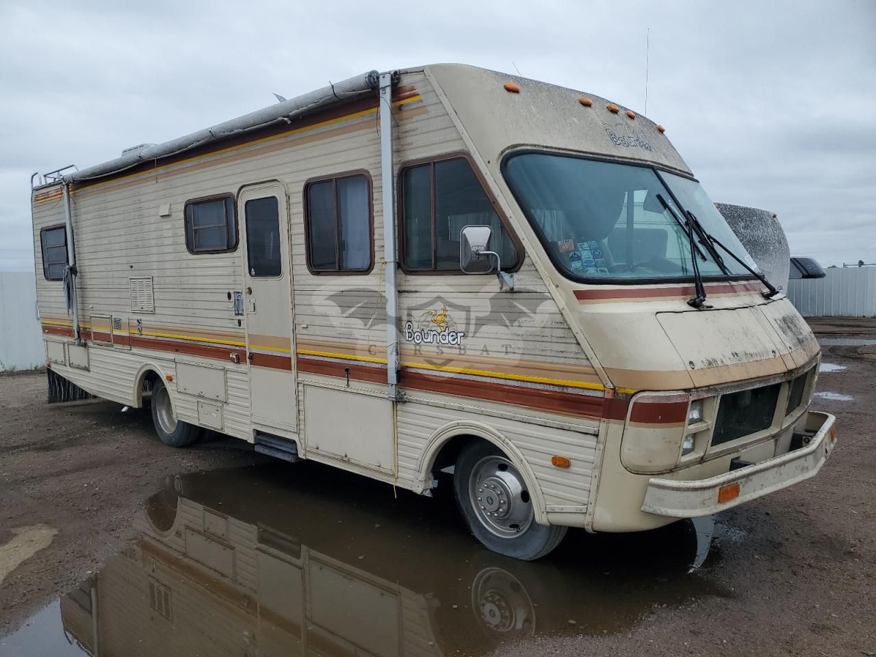 Chevrolet P30 7.4L 8 1987