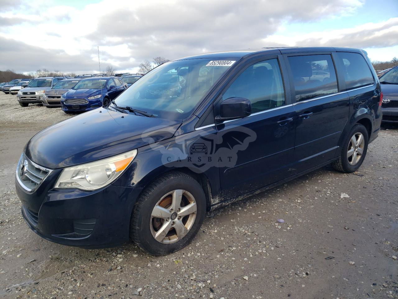 Volkswagen Routan SE 3.8L  6 2010