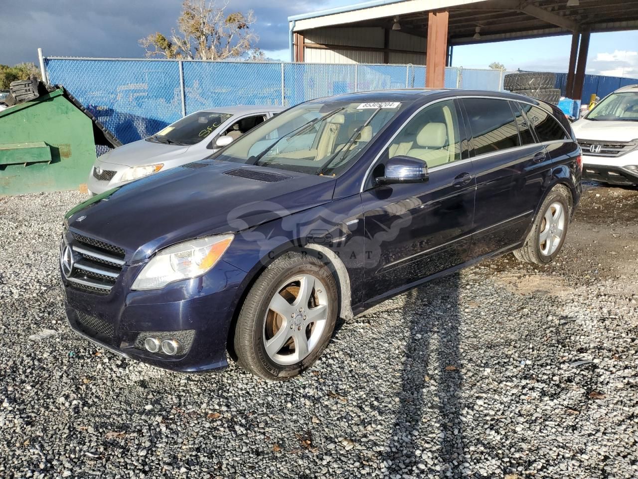 Mercedes-Benz R 3.0L 6 2011