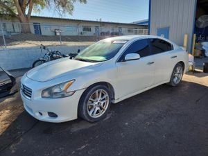 Nissan Maxima S 3.5L 6 2014