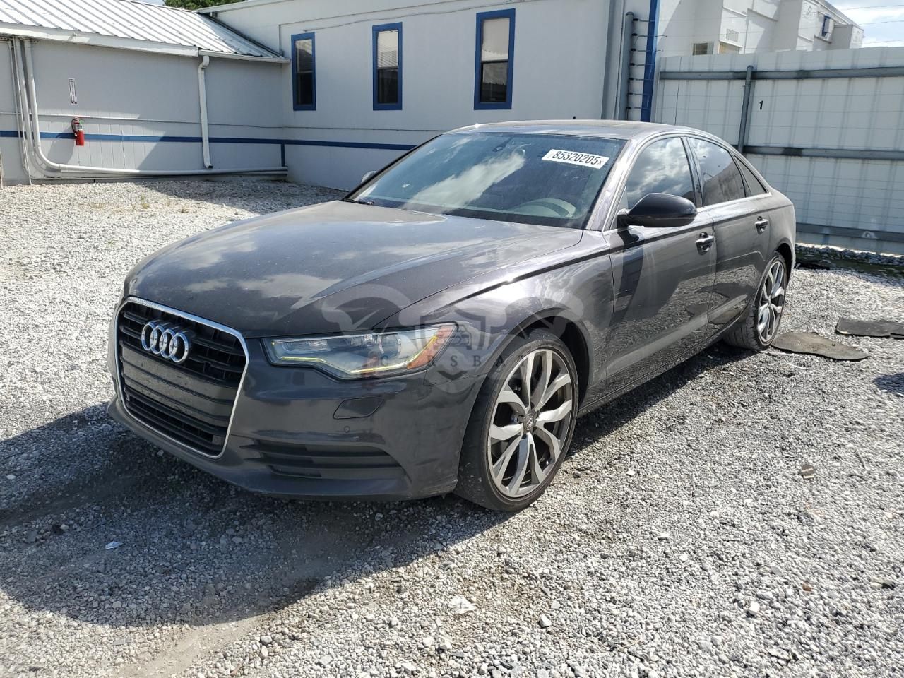 Audi A6 PREMIUM PLUS 2.0L 4 2013