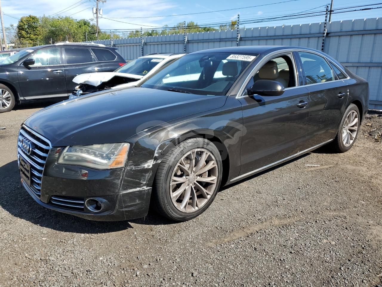 Audi A8 QUATTRO 4.2L 8 2011