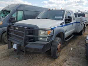 Ford F-450 SUPER DUTY 6.7L 8 2012