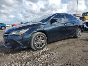 Toyota Camry LE 2.5L 4 2015
