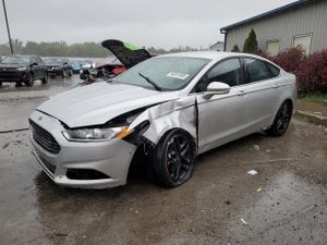 Ford Fusion SE 2.5L 4 2015