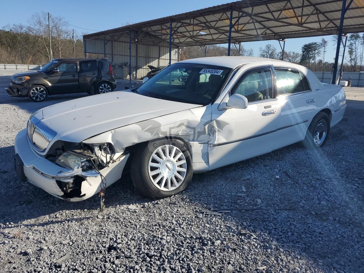 Lincoln Town Car EXECUTIVE 4.6L 8 2004