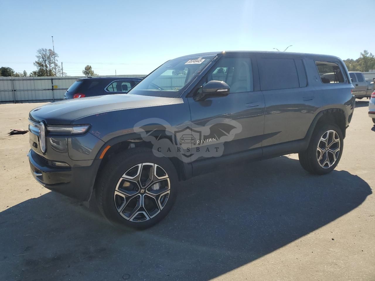 Rivian R1S ADVENTURE 2025